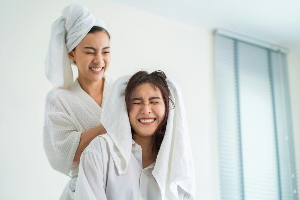 Morning vs. Night Hair Care: What You Need